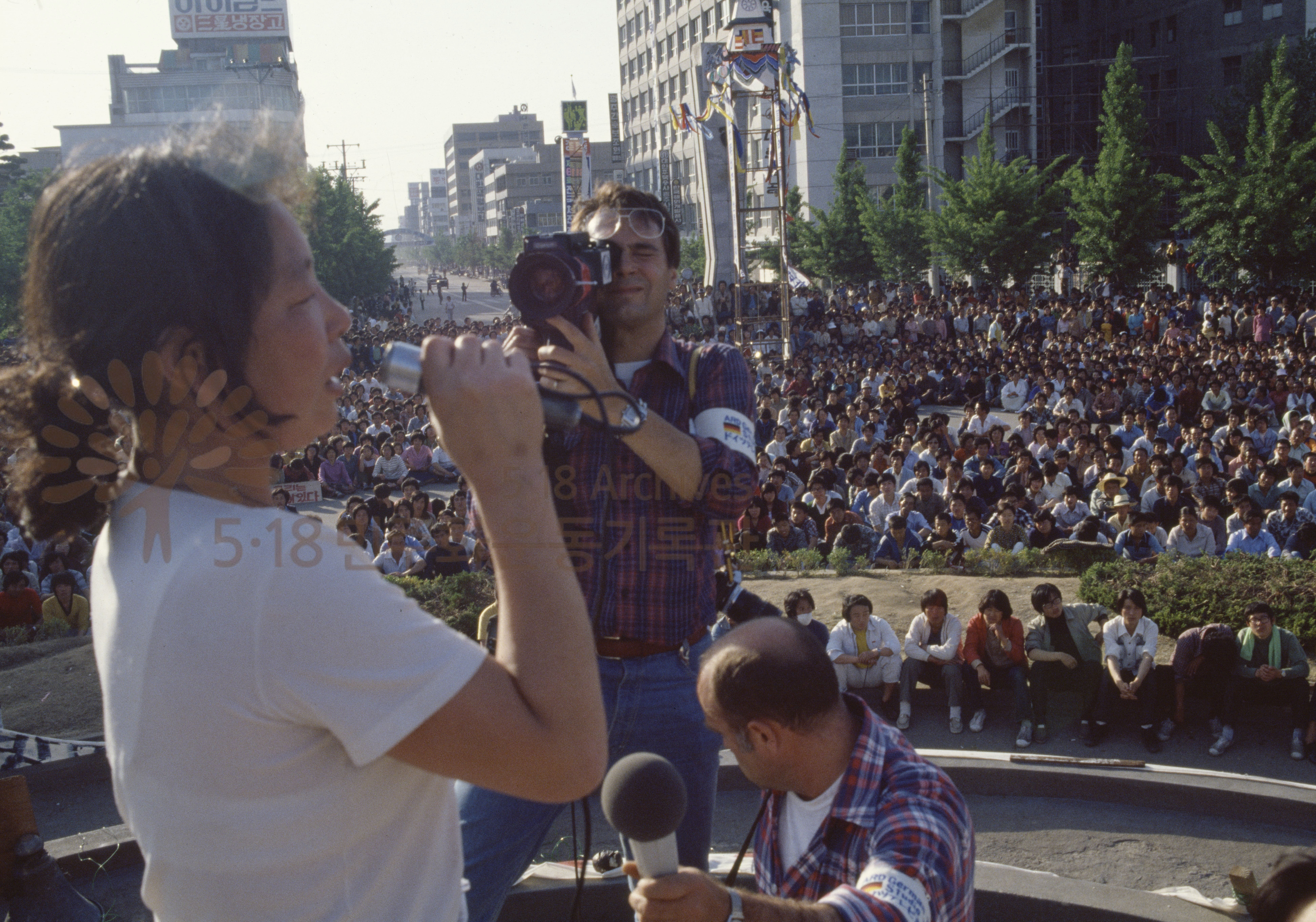 Citizen militia organises during the liberation of Gwangju, May 22–26 1980